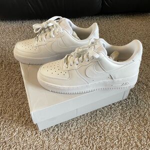 Women’s Nike Air Force 1 ‘07